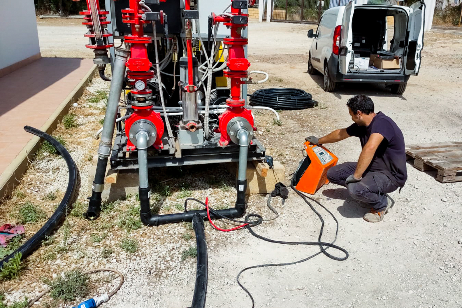 Realizzazione Impianto antincendio presso la Leonardi Services s.r.l. San Cataldo (Caltanissetta - Sicilia)